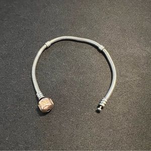 Pandora Moments Snake Chain Claps Bracelet Rose Gold Size 6.3 inch